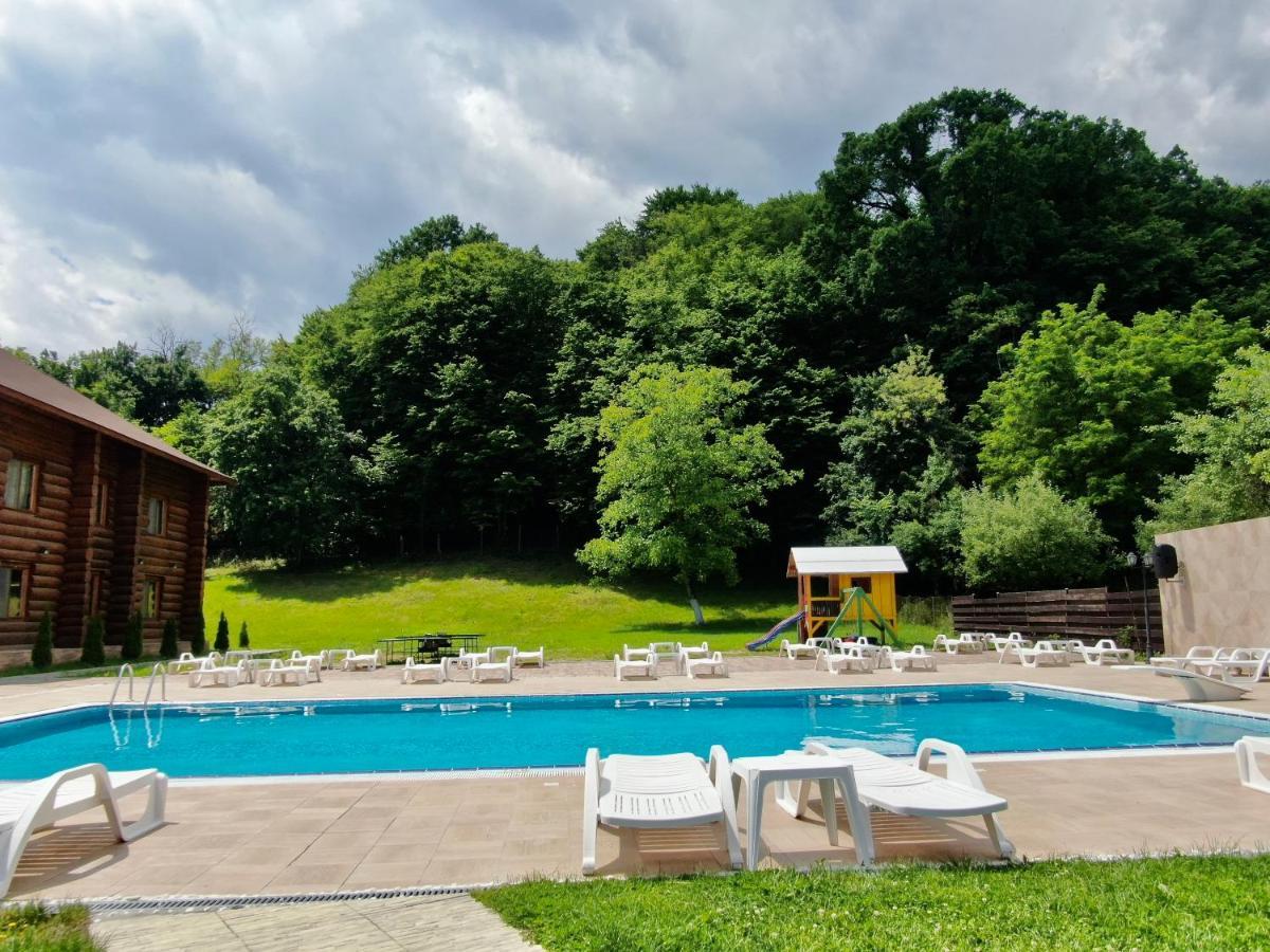 Casa Cartianu Hotel Targu Jiu Bagian luar foto