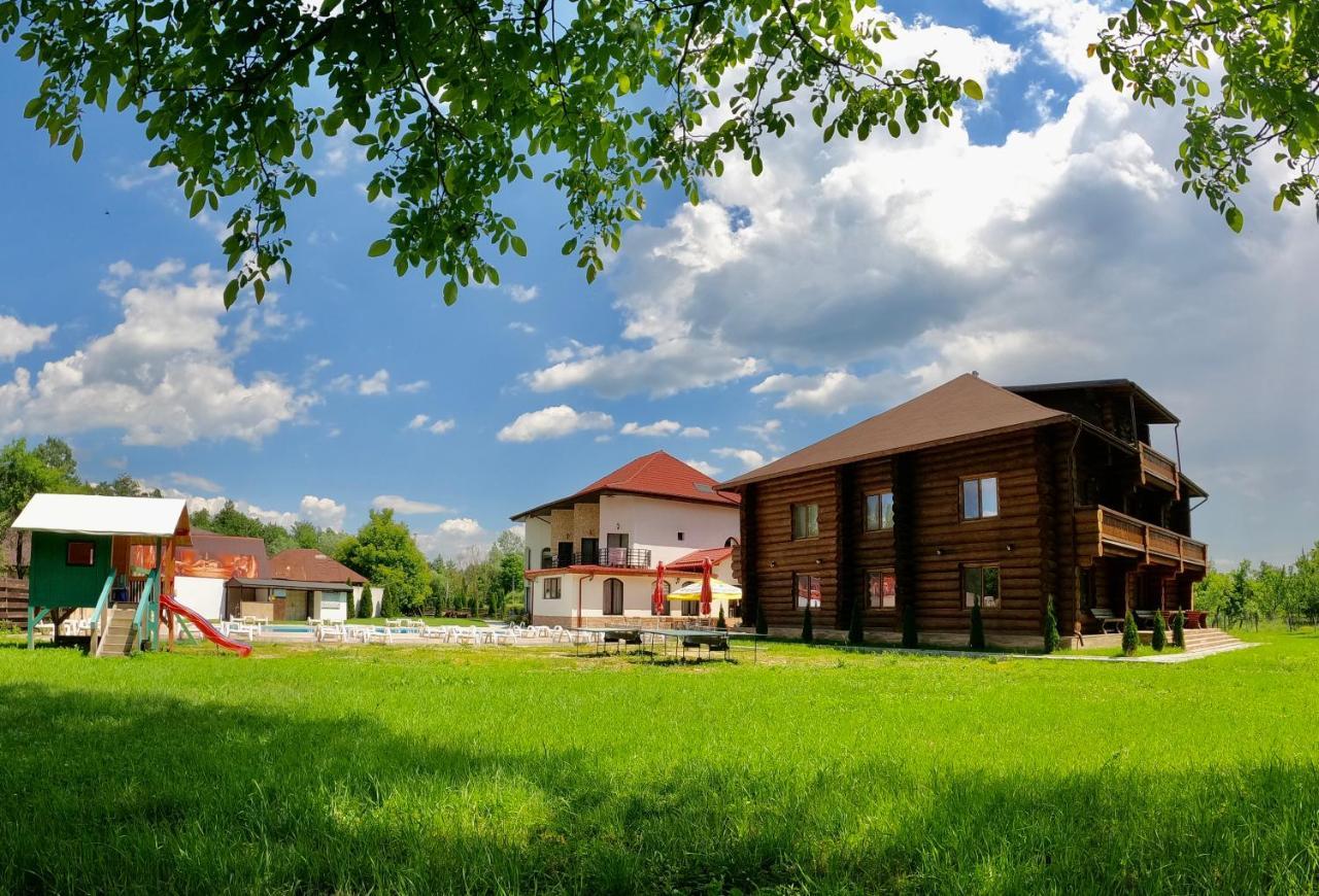 Casa Cartianu Hotel Targu Jiu Bagian luar foto